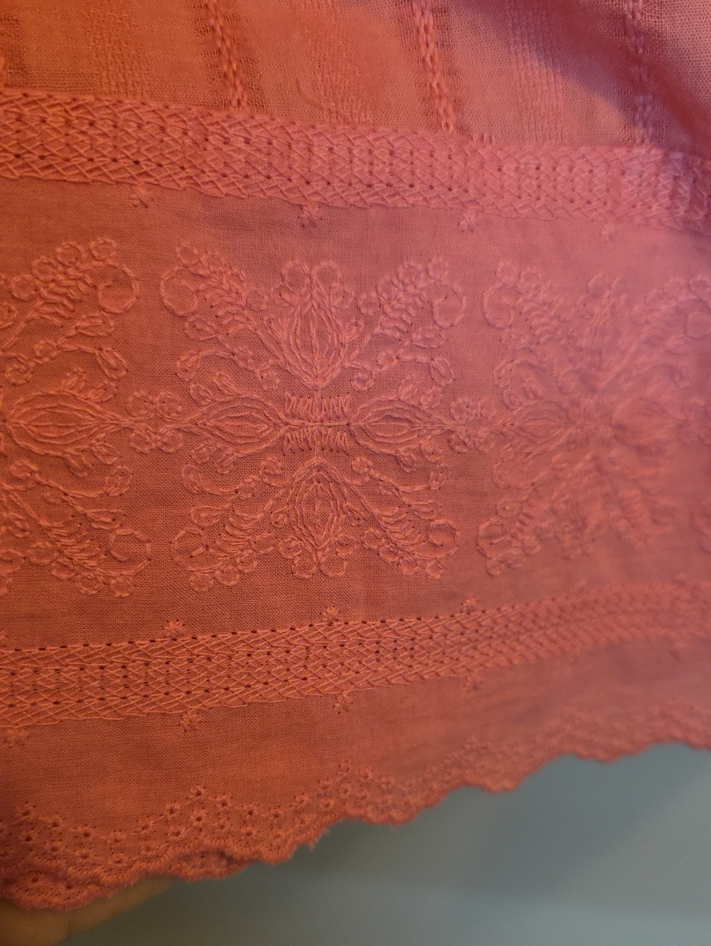 Bit & Bridle Embroidered Blouse Shirt Top 100% Cotton L Pink Flowy Roomy Relaxed - Picture 4 of 11